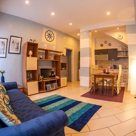 Apartmán Scrusciu Ru Mari Isola delle Femmine Exteriér fotografie